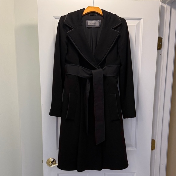 Sportmax Jackets & Blazers - Sportmax Black Wool Coat